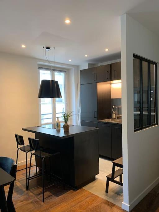 Apartment Coeur Des Batignolles *